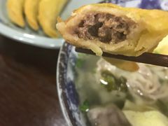 -老新隆牛肉锅贴(新街口店)