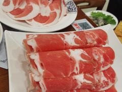 手工切制大刀肉-楼外楼肥羊木炭火锅居(乐群街店)