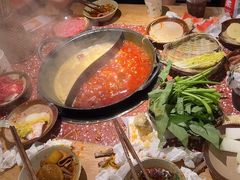 -赵美丽·重庆社区火锅·直营店(火车东站·中豪国际店)