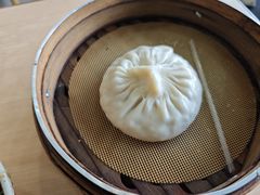 吸管蟹黄包-蒋家桥饺面店(东关街店)