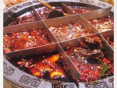 -渝宗老灶火锅(时代天街店)