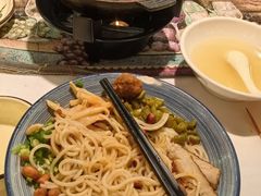 -刘姐啤酒鱼民族演艺餐厅(西街总店)
