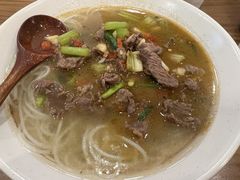 湖南小炒牛肉-小南小粉手工粉(迎薰路店)