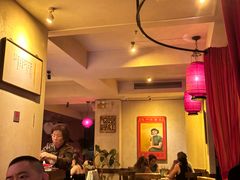 -龙门阵茶屋川菜馆(武康路店)