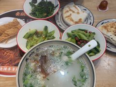 -秦䩊会·陕西biangbiang面(畹町路店)