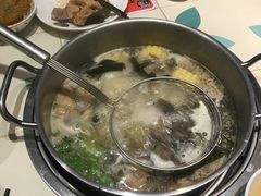 -南城十里潮汕鲜牛火锅·鲜虾生滚粥(融汇老商埠店)