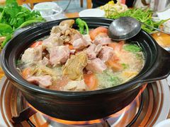-钰洁腊排骨火锅