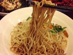 -郑东靓靓虾馆·金牌油焖大虾(天泽街店)