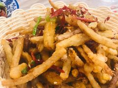 -江城燕子大排档(江汉路步行街店)