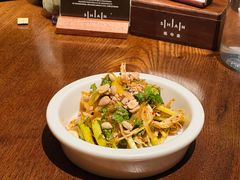 柠檬辣青芒手撕鸡-SHAN山(前滩太古里店)