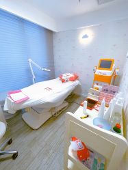 -咪咪比基尼脱毛专业店