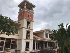 -亚龙湾亚泰商业街