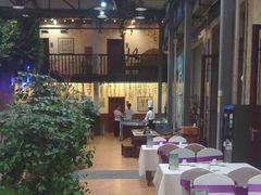 大堂-雅和生态渔庄·宜城锅巴饭(龙灵山公园店)