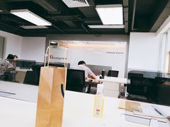 -瑞幸咖啡(同和金铂天地店)