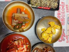 -草家酱蟹炭火烤肉店(珲春南路二店)