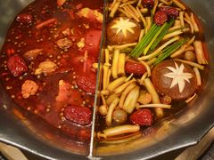 -湊湊火锅·茶憩(打浦桥日月光店)