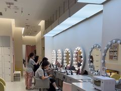 -天真蓝照相馆(杭州滨江宝龙店)