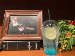 -StayReal Cafe(长宁来福士广场东八区店)