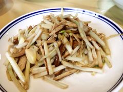 清炒旱芹菜-张鸟园农家乐(张鸟园店)
