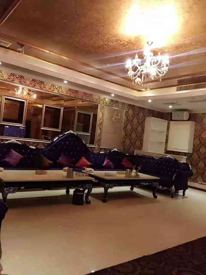 流金岁月量贩式ktv