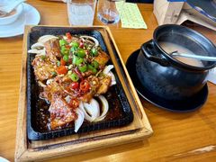 -莲餐厅·湖北菜·潜江小龙虾店(愚园路店)