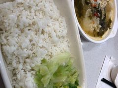 -南城香·饭香串香馄饨香(青年路店)
