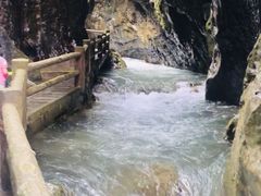 -华蓥山天意谷景区