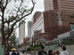 -詹爷爷乌节路街头冰淇淋