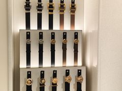 -VERSACE范思哲(恒隆广场店)