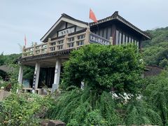 -灵岩山风景区