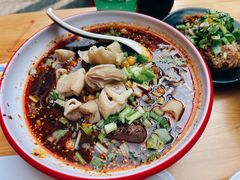 -朱大嘴肥肠血旺(福字街店)
