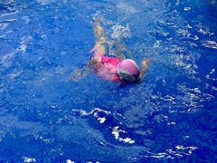 -Swim斯卫姆国际儿童游泳中心(红博中央公园店)