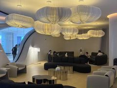 -涨巢·潮玩水疗局