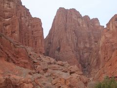 -天山神秘大峡谷