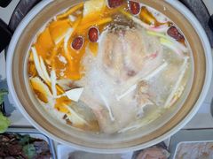-土连锅·现熬养生汤锅(梁家巷店)