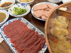 手切牛肉-老铜锅涮羊肉(大连海滨住宅小区店)