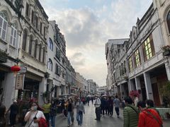 -海口骑楼小吃街