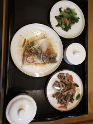 -爱陪伴尊享月子中心(国际店)