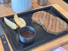 -必胜客(WOW象山涌金广场店)