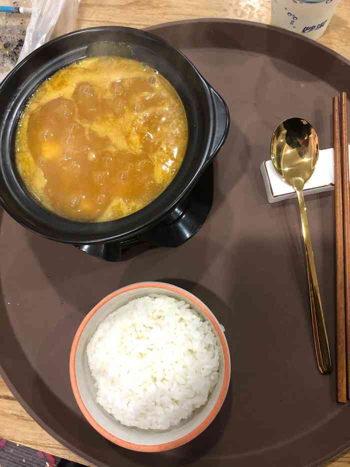 鲍尚品·鱼翅捞饭(四川北路店)-"高大尚的捞饭,吃着吃着,最后连砂锅都