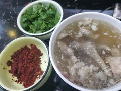 特色肉头汤-运德成·天津老味烧烤(广开二马路店)