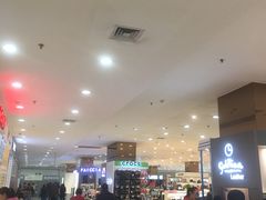 -胖东来生活广场(健康路店)