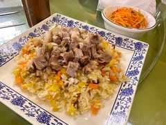 羊肉黄萝卜手抓饭-新疆红柳花餐厅(新洲店)
