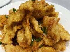 -李连贵熏肉美食酒楼(东市商贸店)