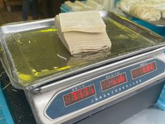 黑馄饨皮-华良切面店(航建大楼店)