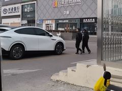 -百荣世贸商城