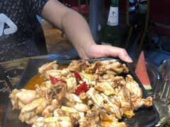 美蛙-销魂美蛙鱼头火锅(上海首店)