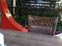 -杨浦区图书馆(长海路街道分馆)
