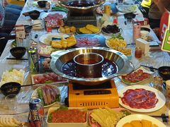 -玩坞轰趴馆·户外团建聚会主题生日派对馆(世豪广场店)