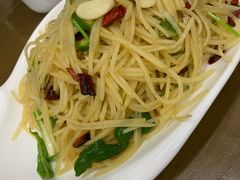-鲁南仔·滕州炒鸡(经三路店)
